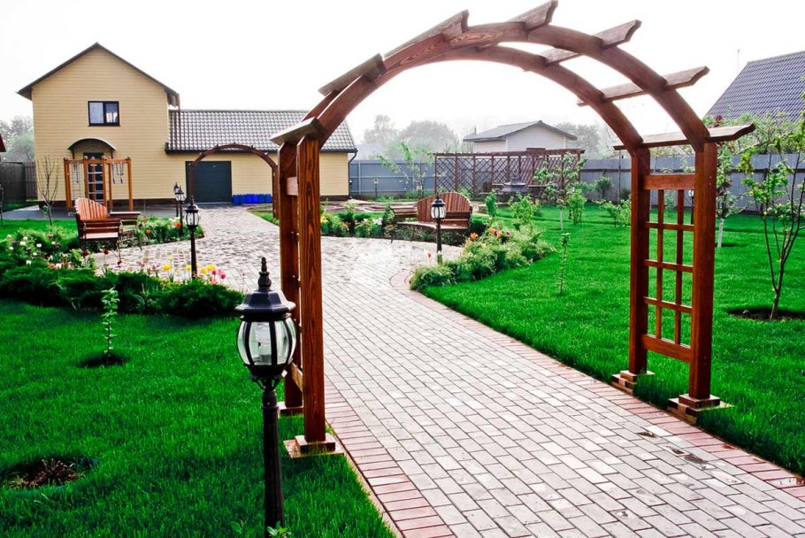 Декоративные арки на дачном участке