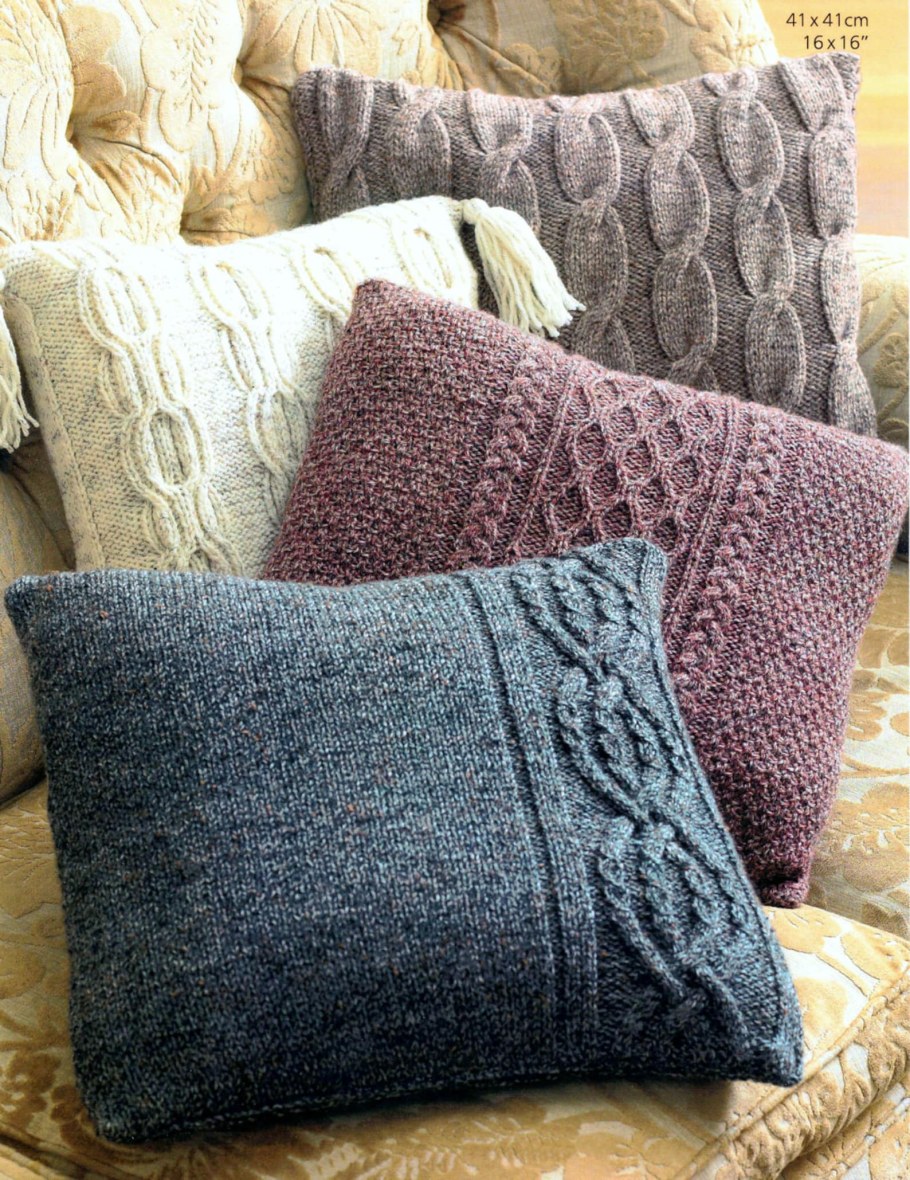 Вязаные подушки