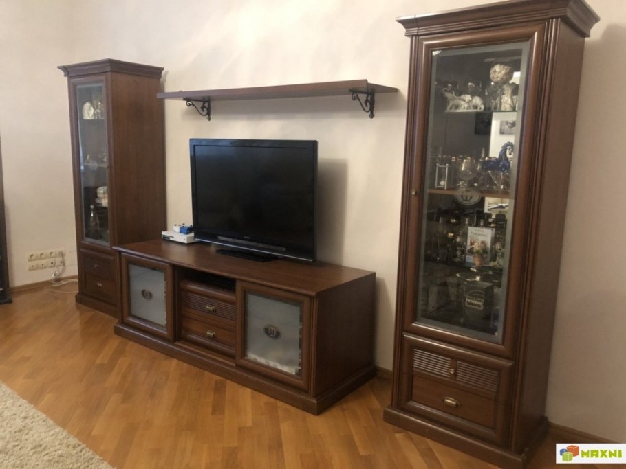 Гостиная Изотта Ангстрем