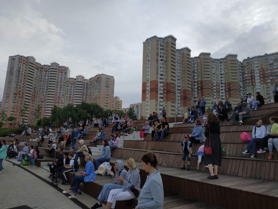 Красногорск Павшинская Пойма Молодежная 4