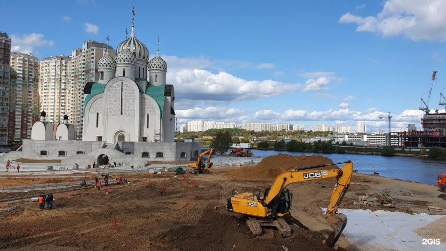 Дом быта Павшинская Пойма