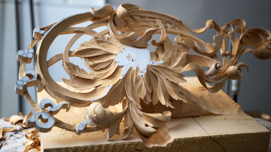 Мэри Мэй резьба по дереву