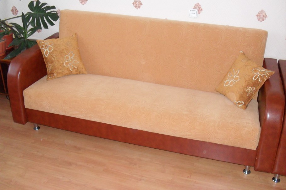 Обивка старого дивана