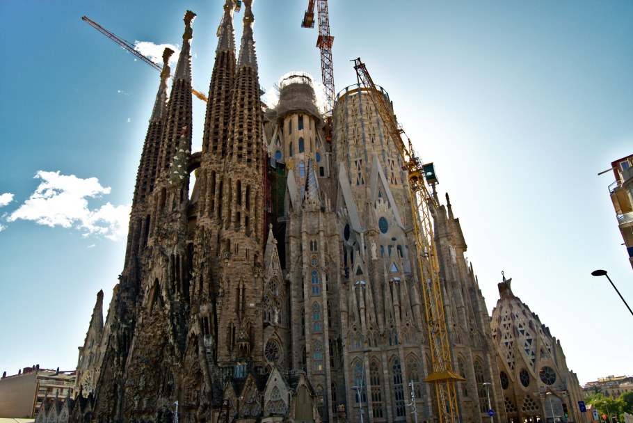 Творения Антонио Гауди