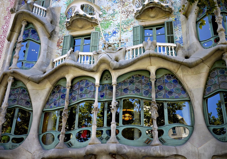 Антонио Гауди достопримечательности