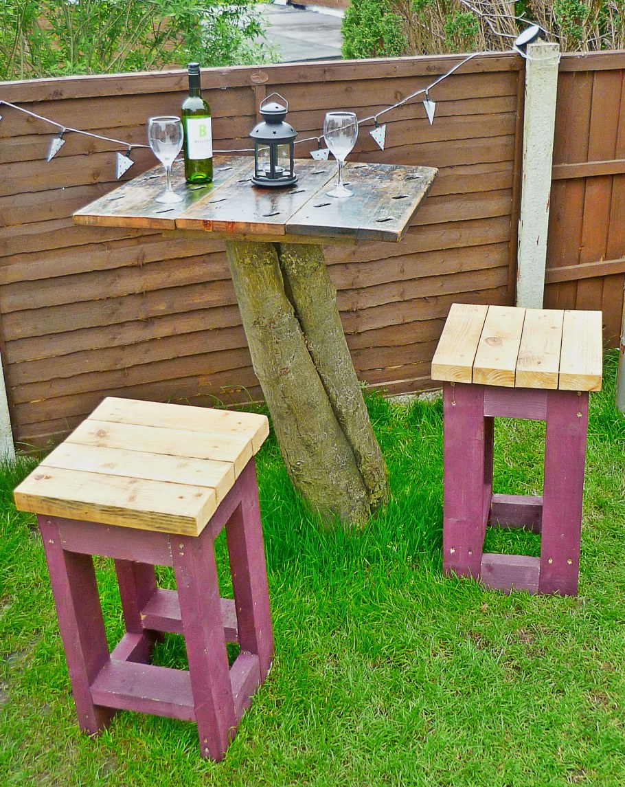 Столик на дачу своими руками