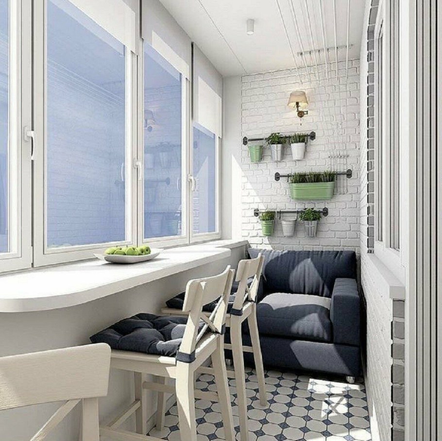 Уютный балкон