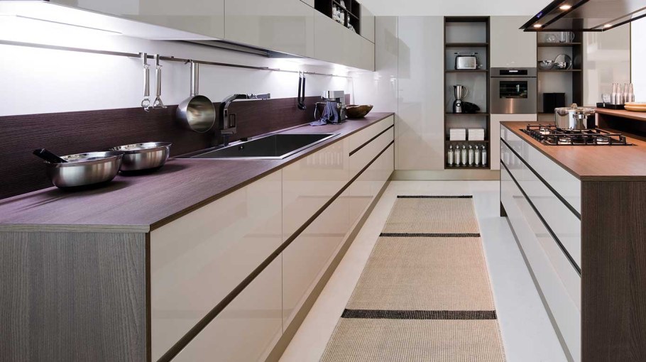 Современный кухонный гарнитур