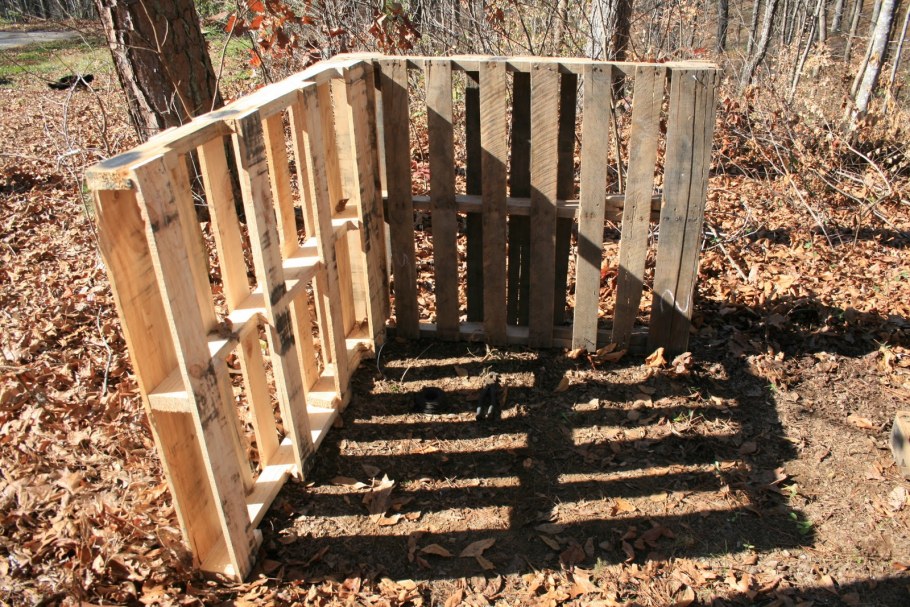 Ящик для компоста из паллет