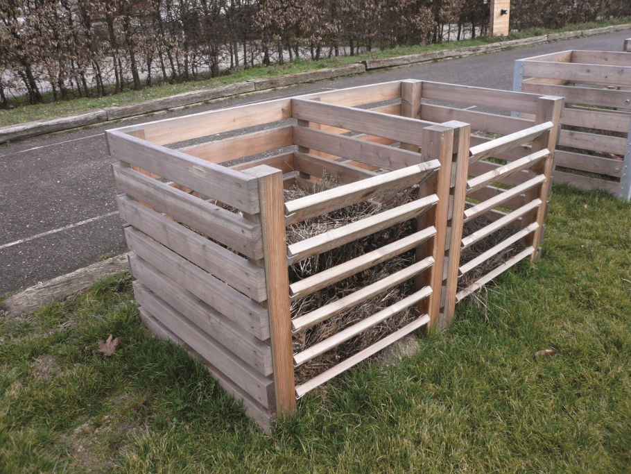 Компостная яма из бруса 100 на 100
