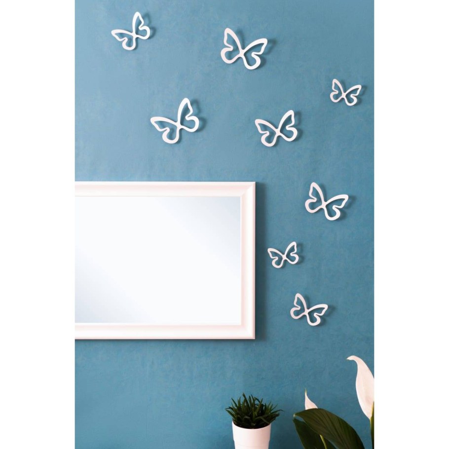 Пластмассовый декор для стен