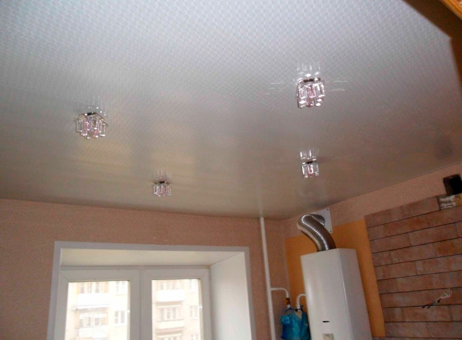 Пластиковый потолок