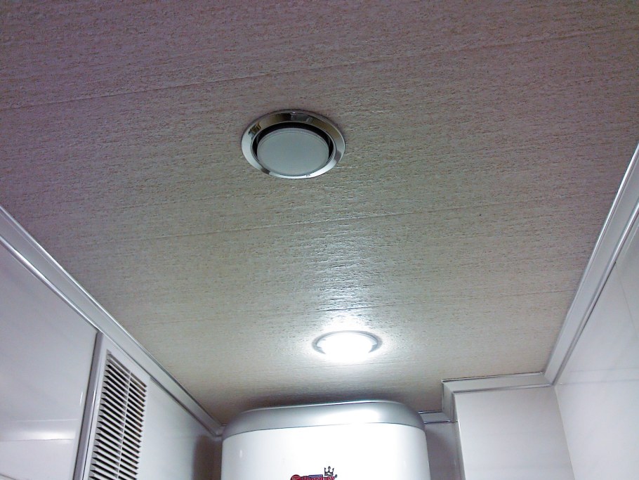 Панели пластиковые потолочные