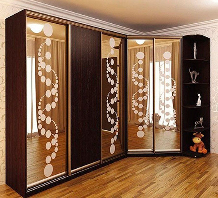 Шкаф 4 дверный Фиеста