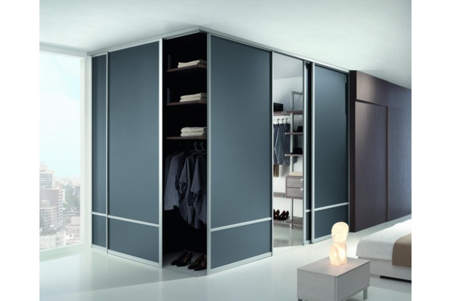 Угловой шкаф-купе Гарант-2ф BMS