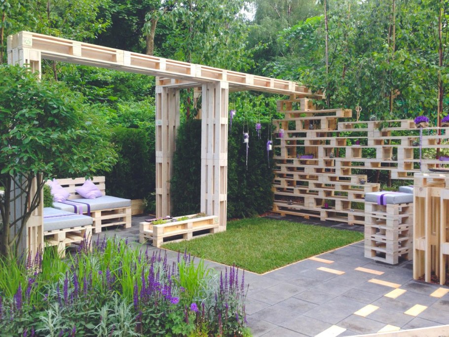 Терраса из поддонов