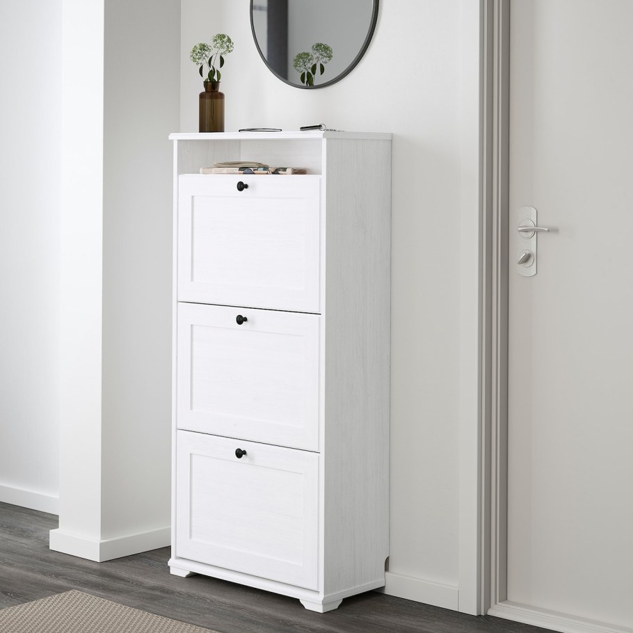 Brusali БРУСАЛИ галошница,3 отделения, белый61x30x130 см