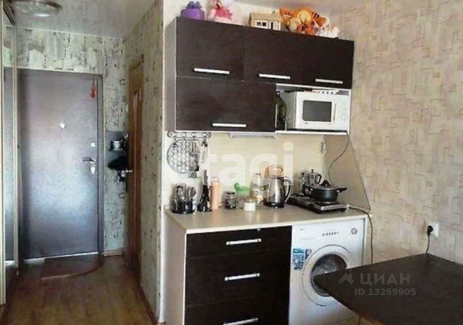 Планировка комнаты в гостинке