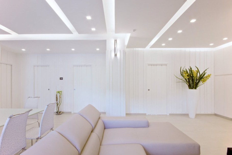 Потолок в стиле Минимализм