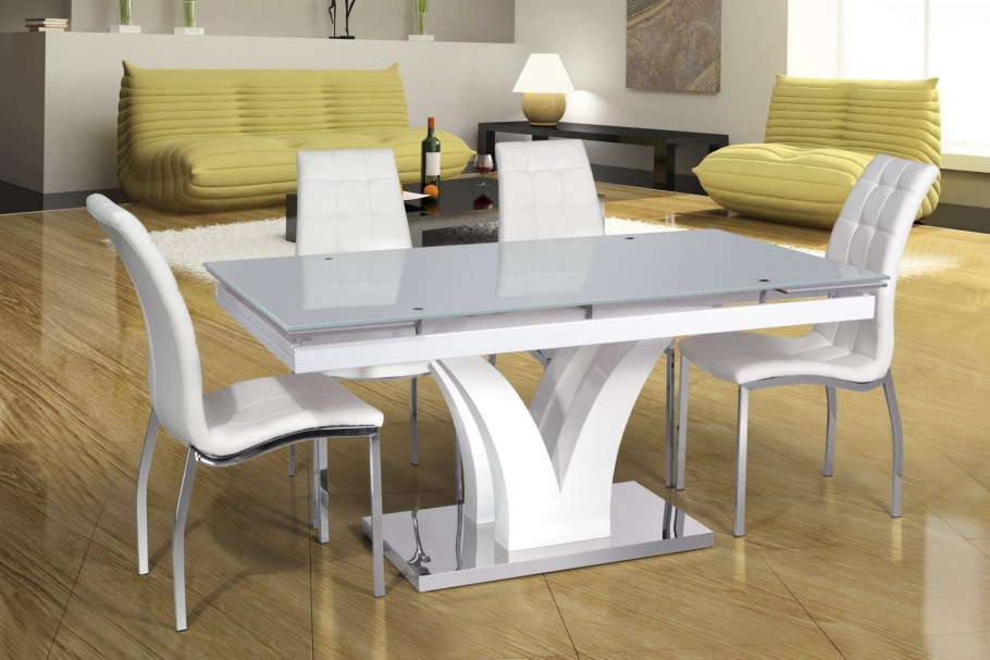 Montigny Cavaillon Rectangular Dining Table m211