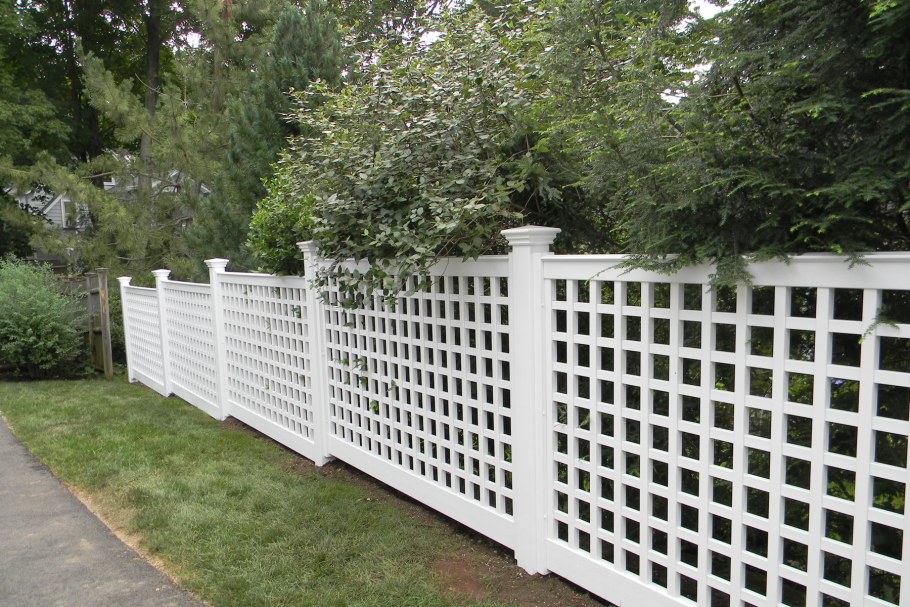 Деревянный забор для палисадника