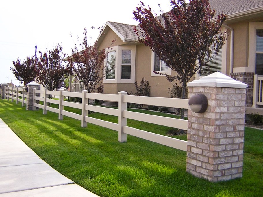 Оригинальный забор