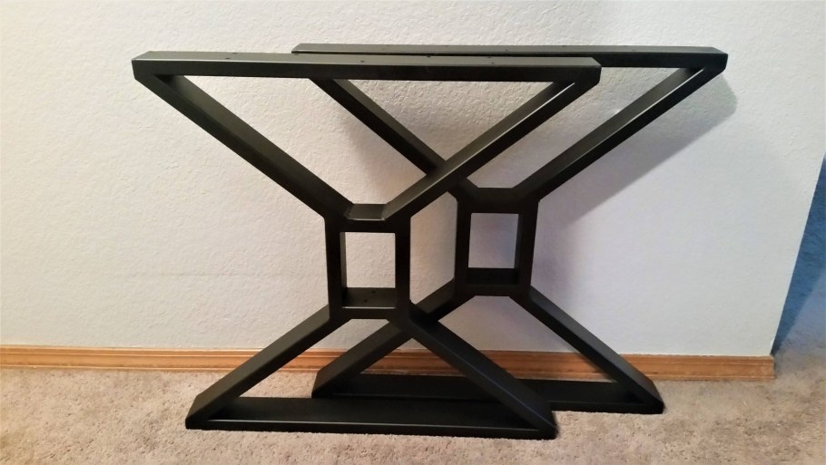 Опора для стола Золотая