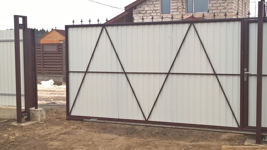 Ширина ворот на даче