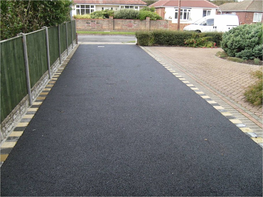 Tarmac driveway
