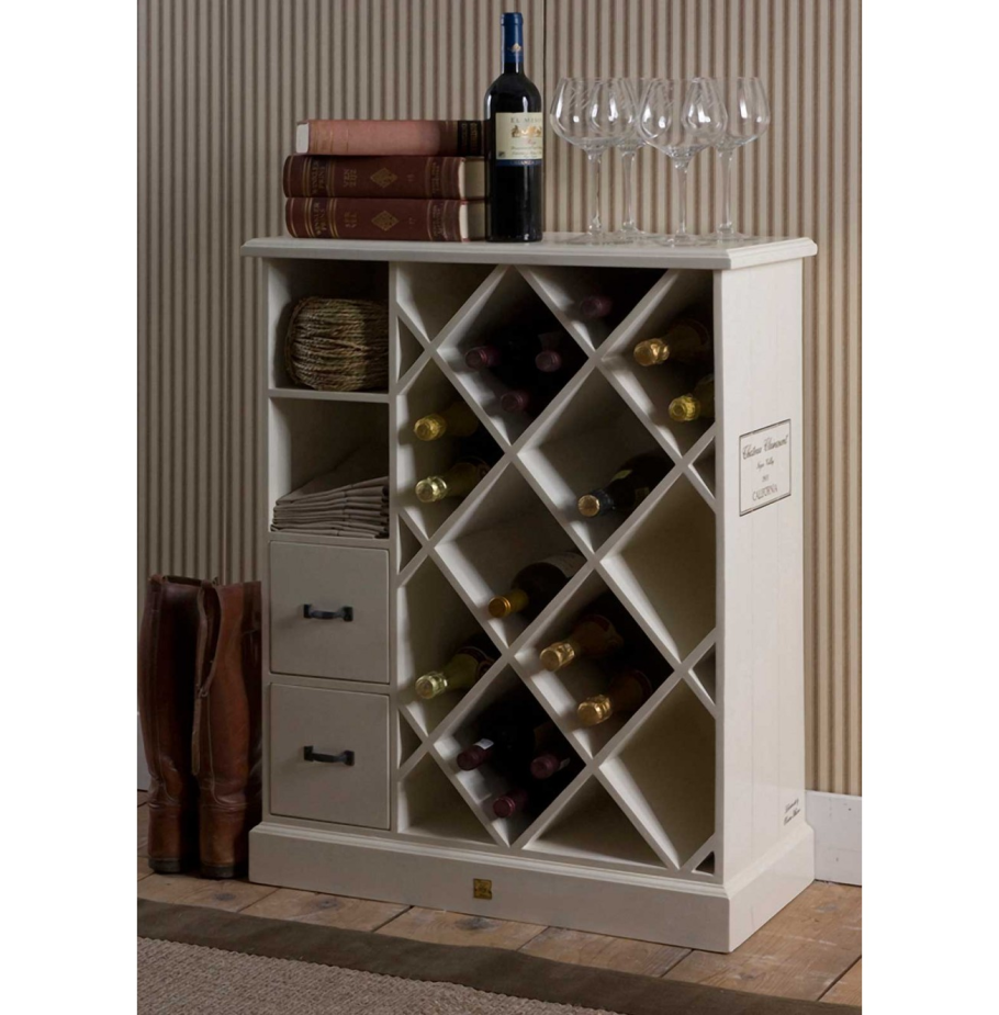 Невысокий шкаф для посуды