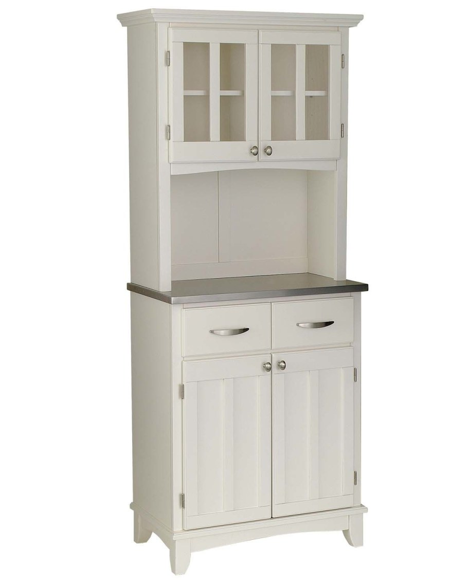 Тарелки в серванте