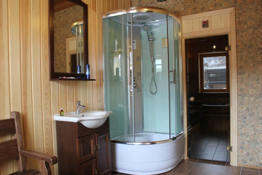 Ванная комната в деревянном доме