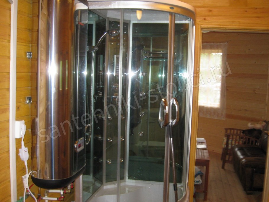 Ванная с сауной в доме из бруса