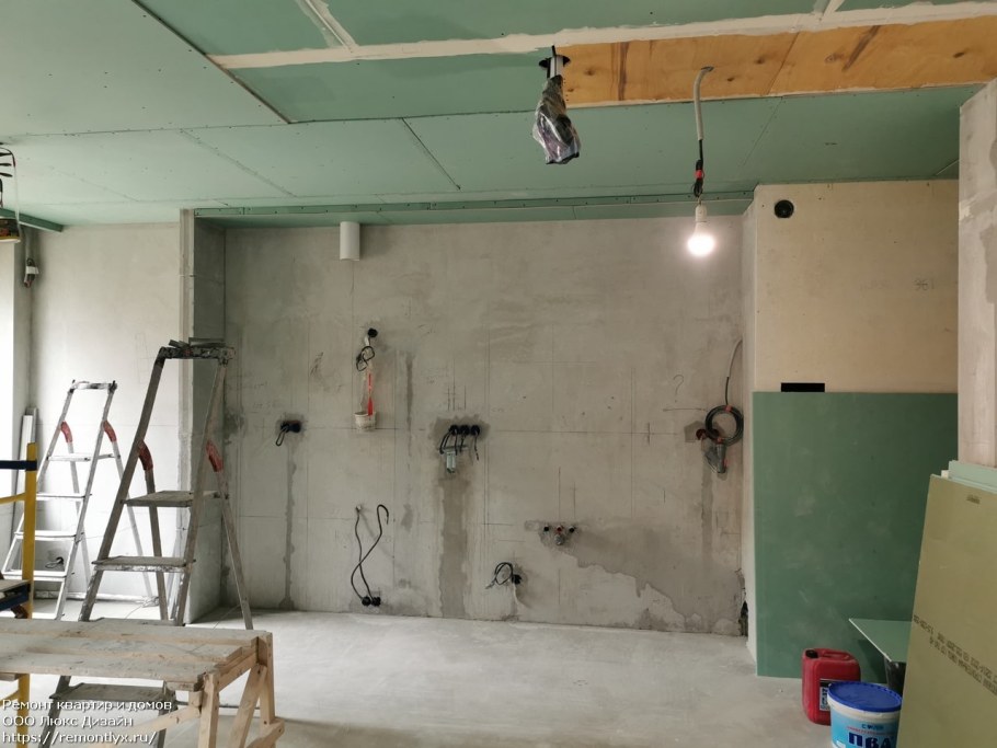 Планировка маленькой гостинки