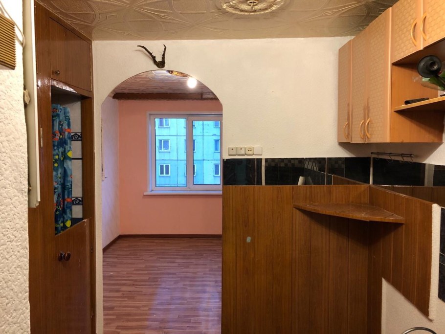 Кухонный уголок в комнате общежития