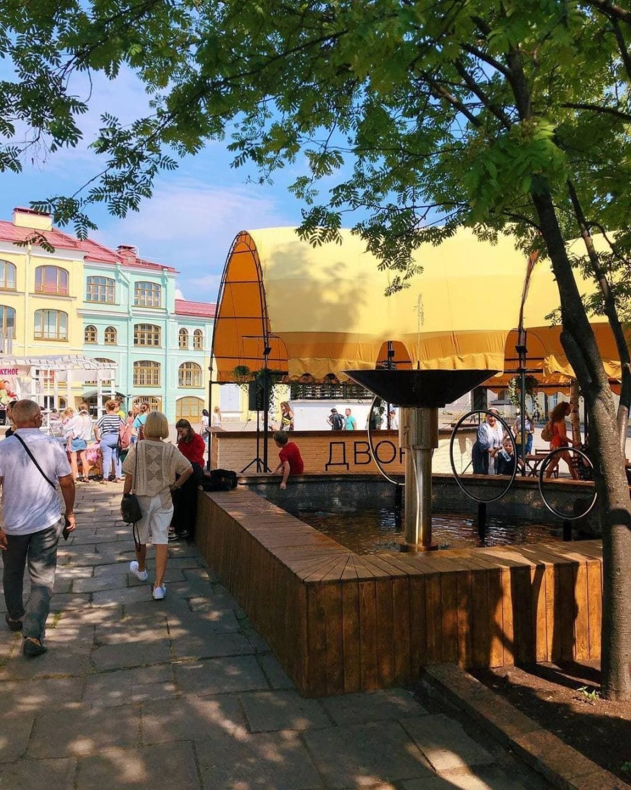 Двор гостинки Общественное пространство