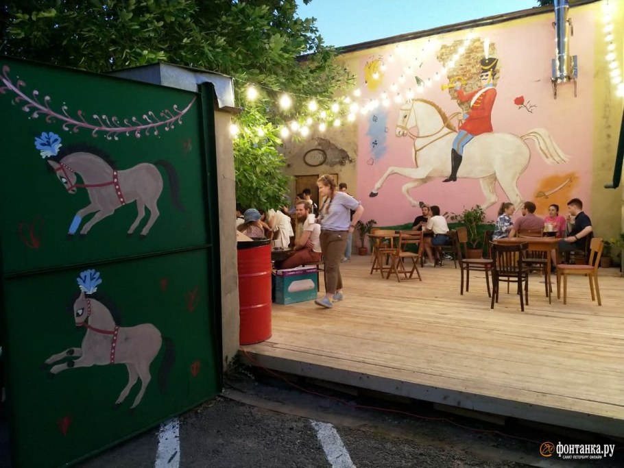 Гостиный двор Санкт-Петербург арт пространство