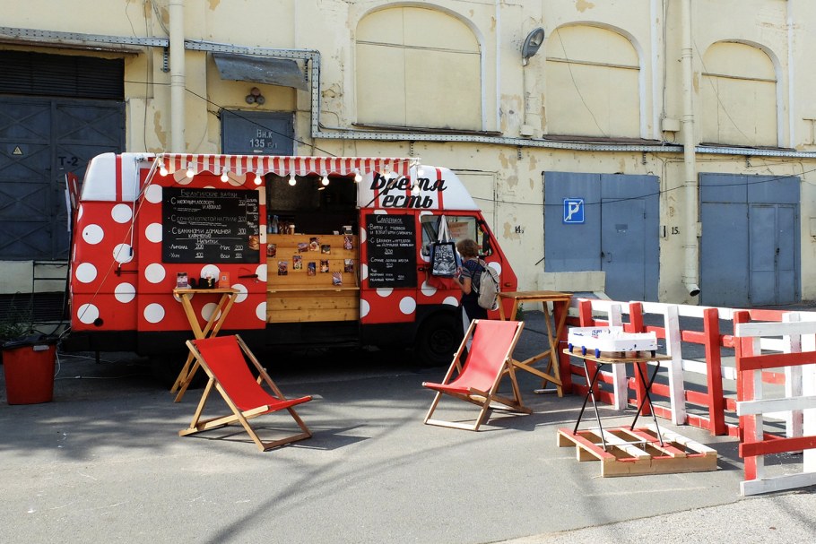 Необычные дворы Санкт-Петербурга