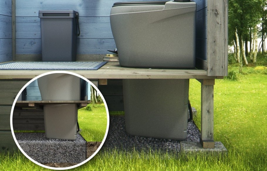 Круглый туалет на даче