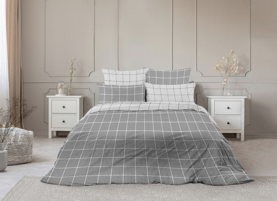 Постельное белье с компаньоном