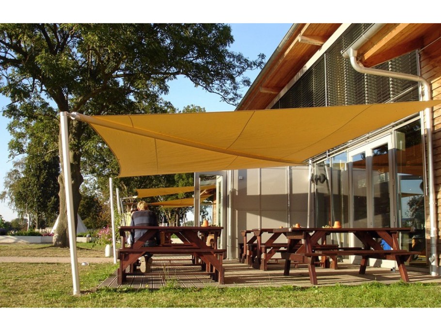 Навес-маркиза системы Veranda 2300*3660