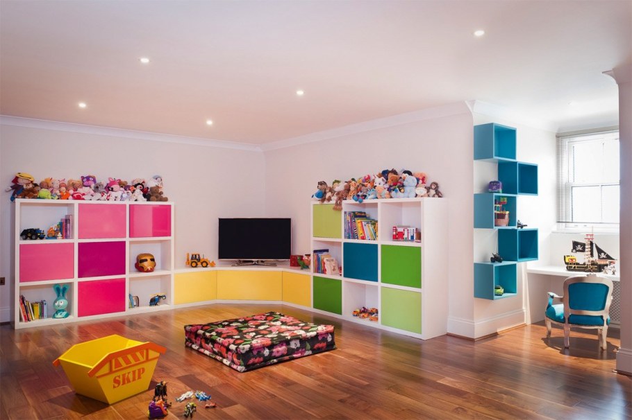 Яркие цвета для комнаты