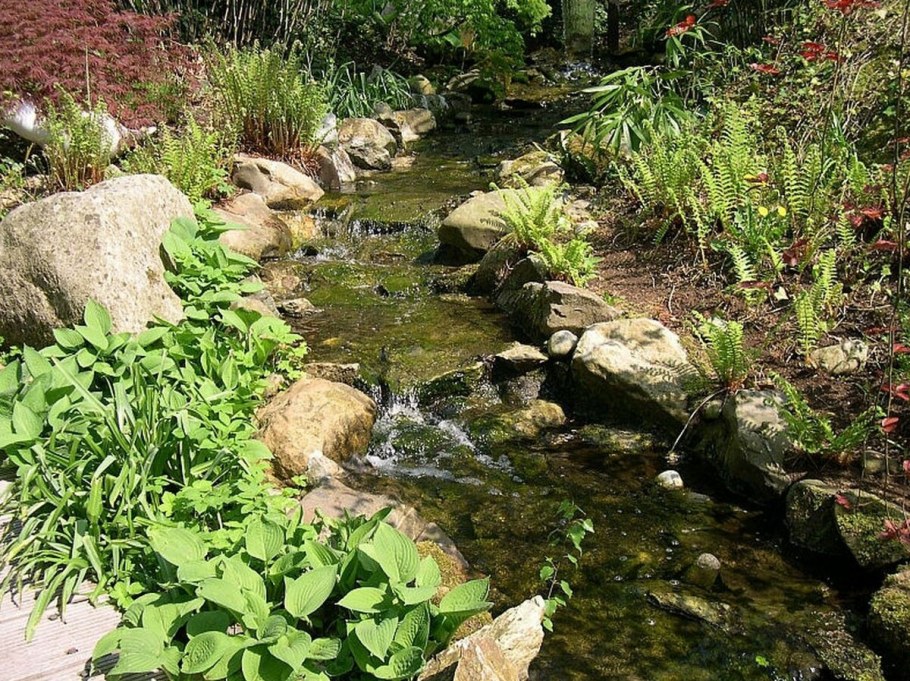 Рокарий горный ручей