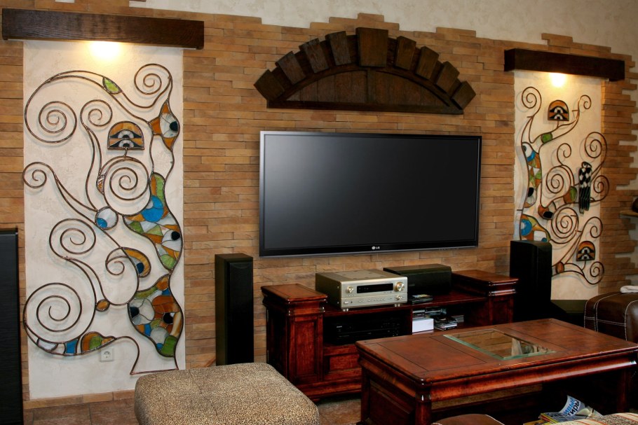 Круглый декор на стену