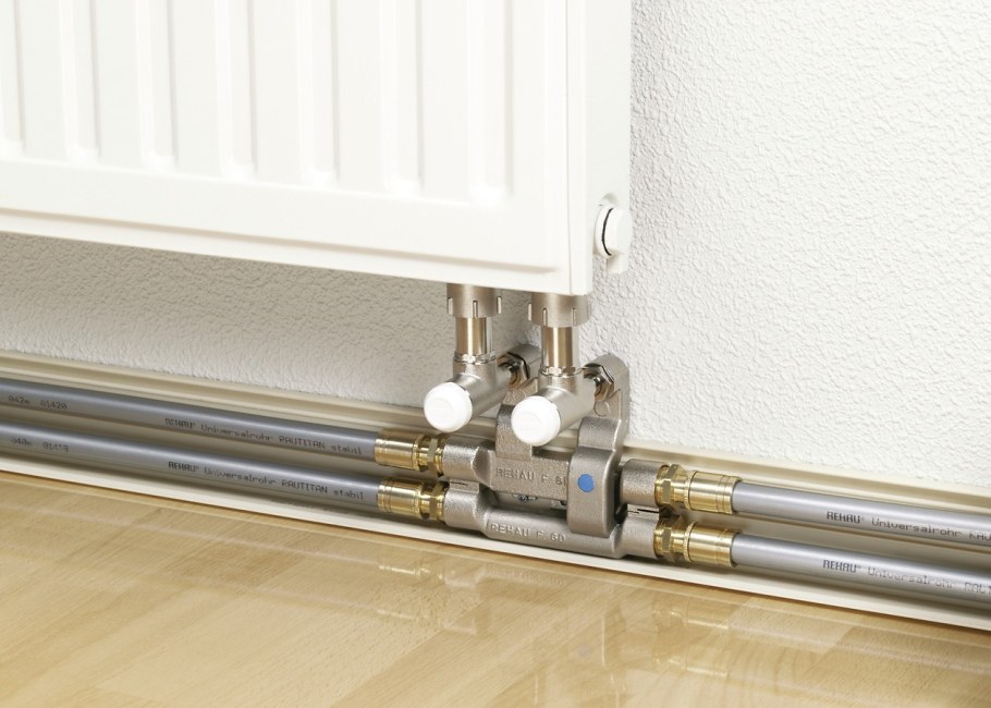 Скрытая прокладка труб отопления