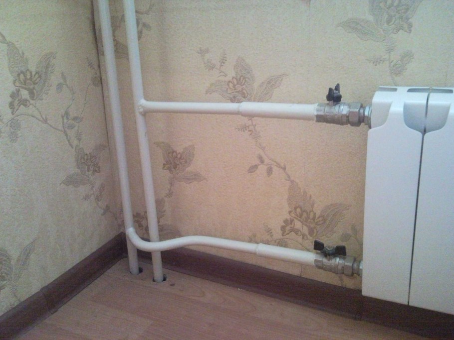 Схема соединения труб с отопительными приборами