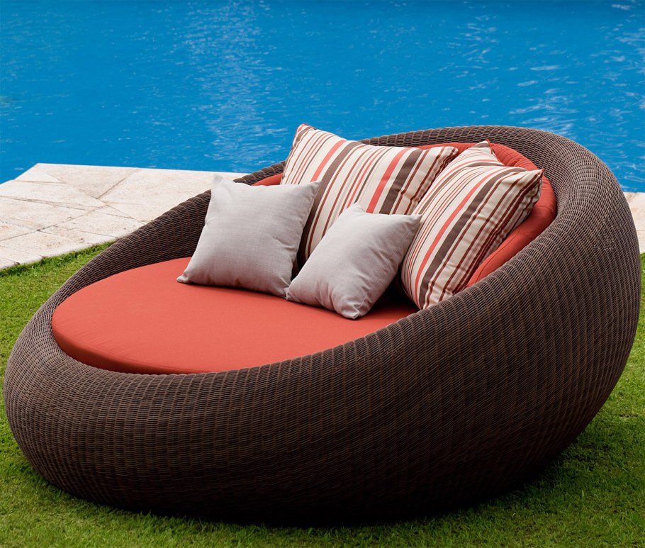 Пуфы из колесных шин