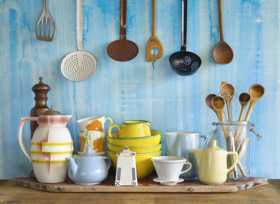 Посуда и кухонные принадлежности