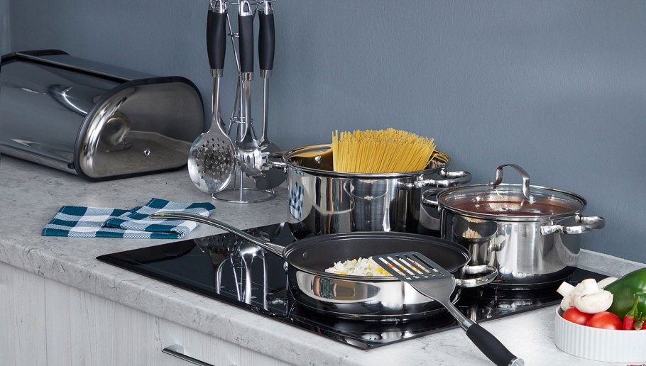 Кухонные принадлежности