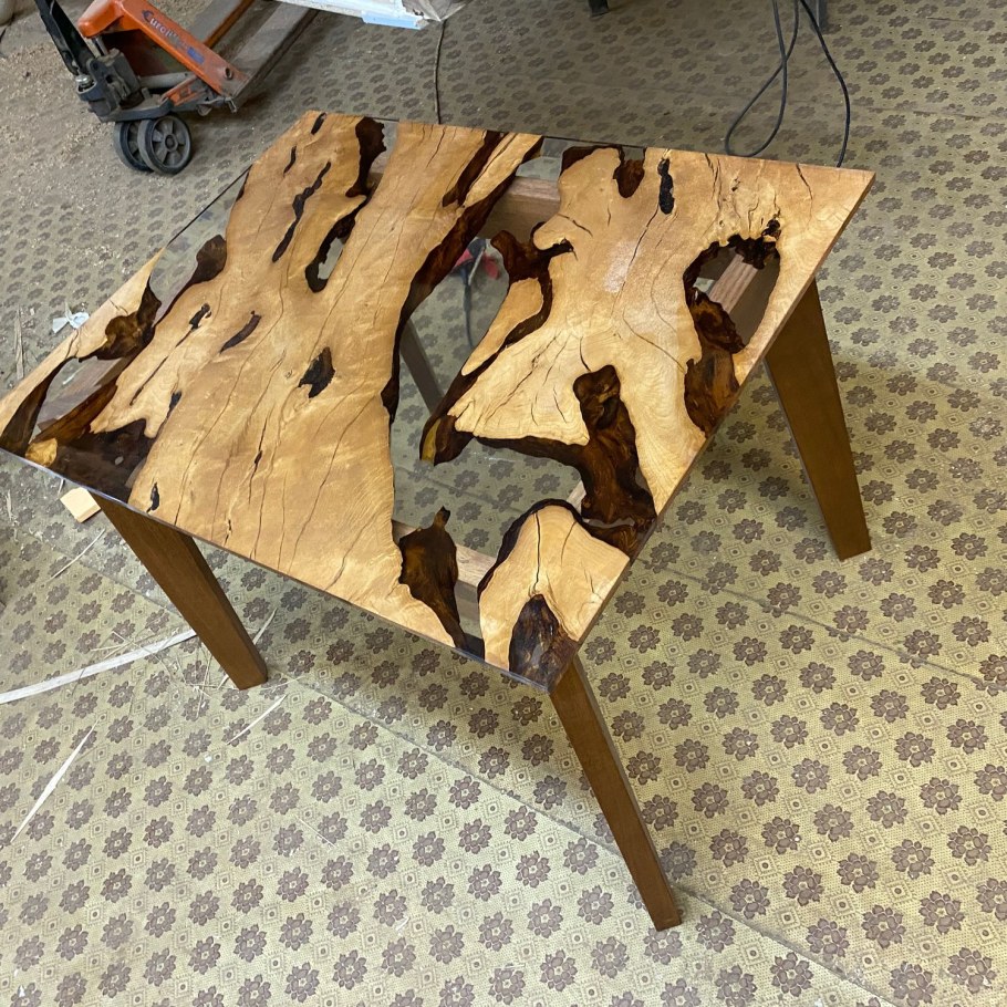 Стол из слэба граба